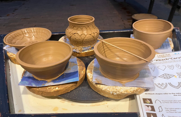 Siem Reap Pottery Classes with Transfer round trip